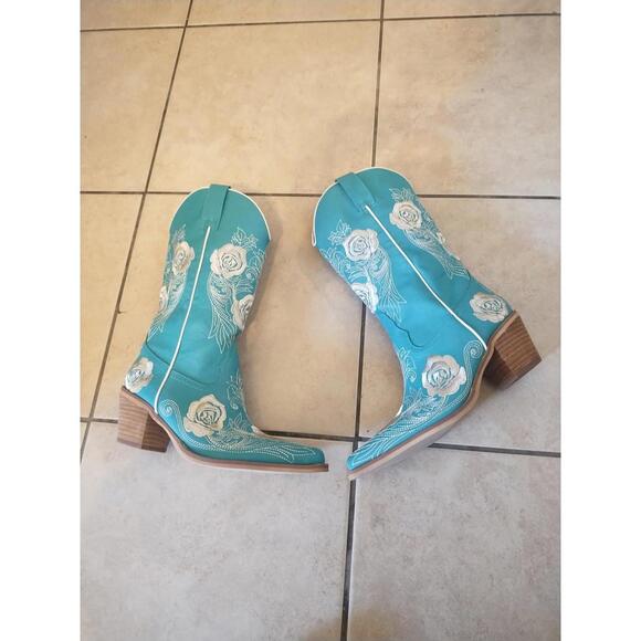 Shoes - Turquoise SnipToe Wide Mid Calf Cowgirl Boots Western Boots With Rose Embroidery